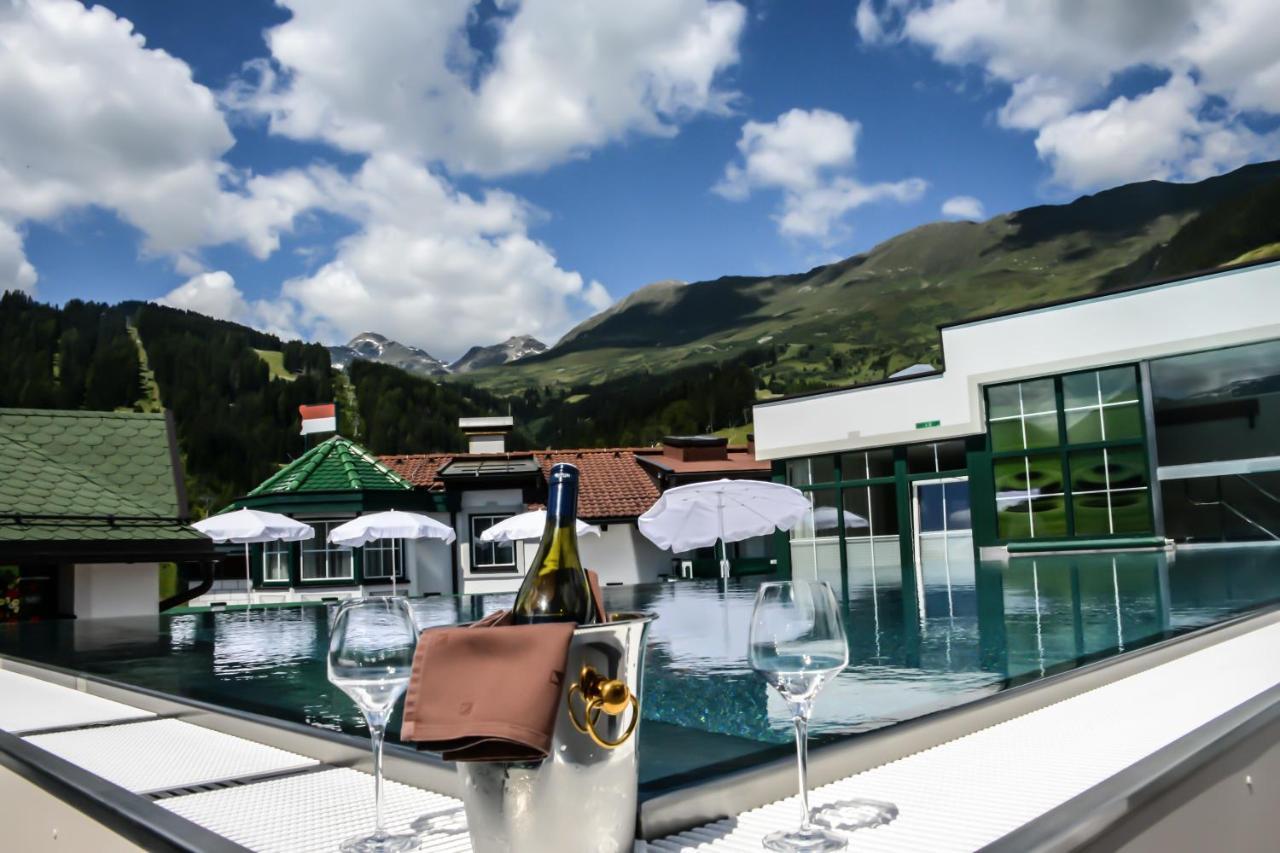 Hotel Jennys Schloessl Зерфаус Екстериор снимка