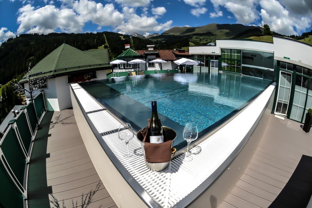 Hotel Jennys Schloessl Зерфаус Екстериор снимка