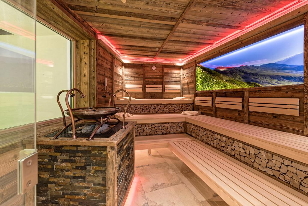 Hotel Jennys Schloessl Зерфаус Екстериор снимка