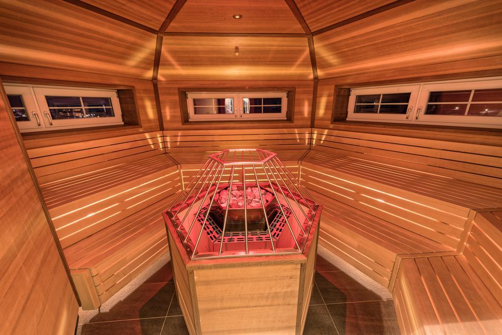 Hotel Jennys Schloessl Зерфаус Екстериор снимка