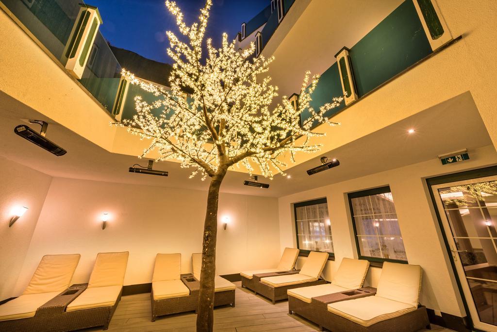 Hotel Jennys Schloessl Зерфаус Екстериор снимка