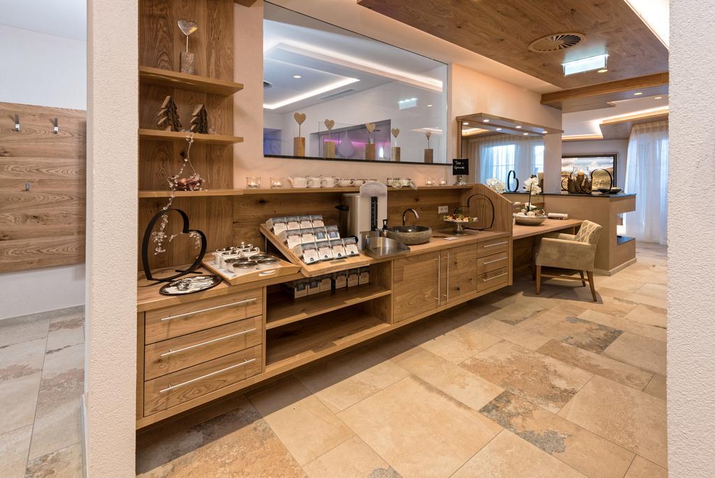 Hotel Jennys Schloessl Зерфаус Екстериор снимка