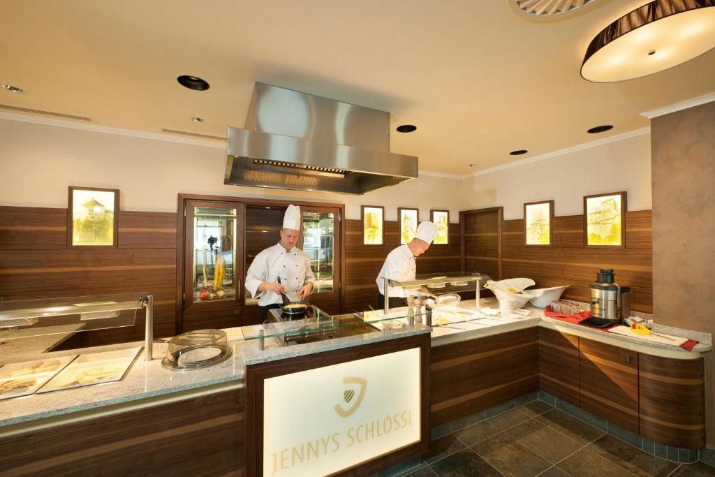 Hotel Jennys Schloessl Зерфаус Екстериор снимка