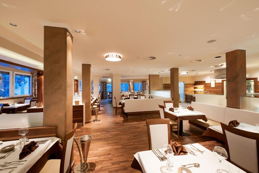 Hotel Jennys Schloessl Зерфаус Екстериор снимка