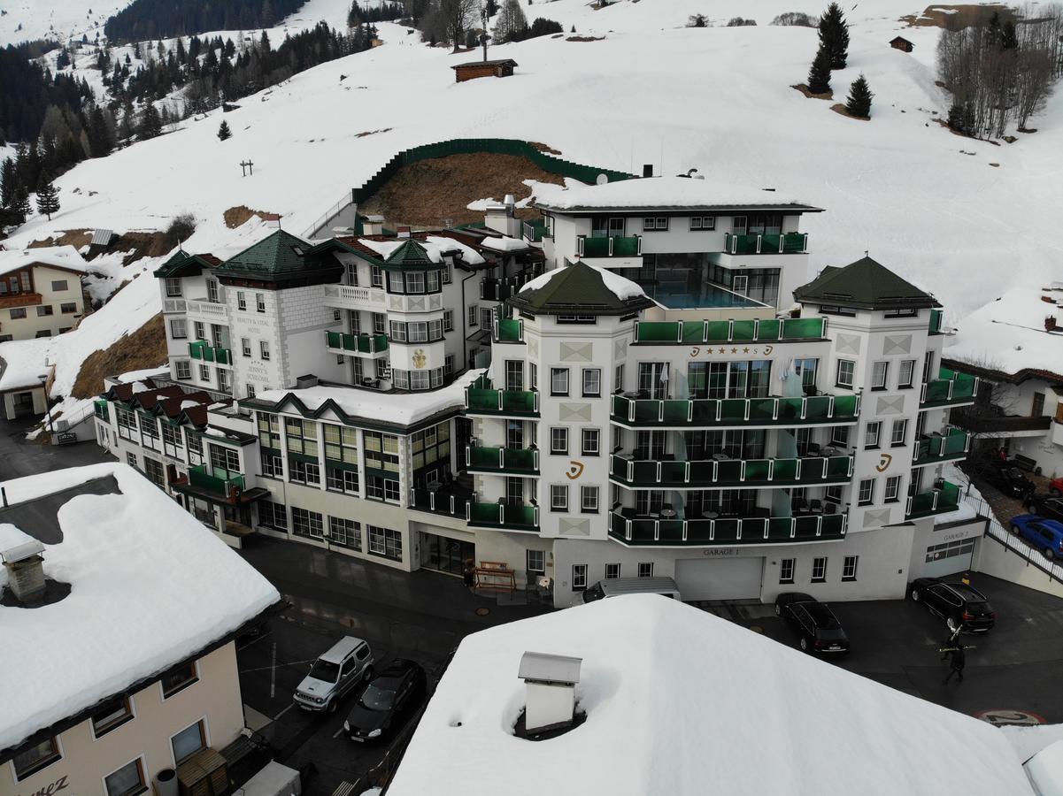 Hotel Jennys Schloessl Зерфаус Екстериор снимка